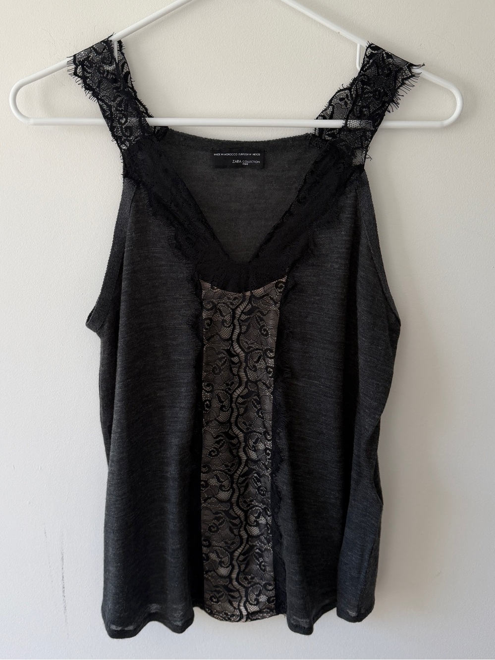 Zara Collection Lace Trim Tank Top Black Size M Soft Knit Sleeveless Camisole - Picture 3 of 16